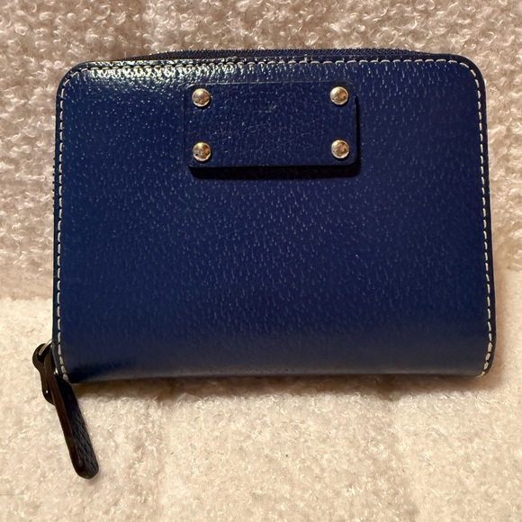 Kate Spade Tan and Cream Wallet - Picture 2 of 6